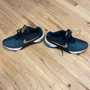 Men’s Nike Metcons size 10